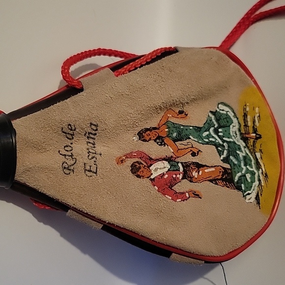 Leather vintage bota bag, for wine, liquor, water juice etc - Picture 2 of 6